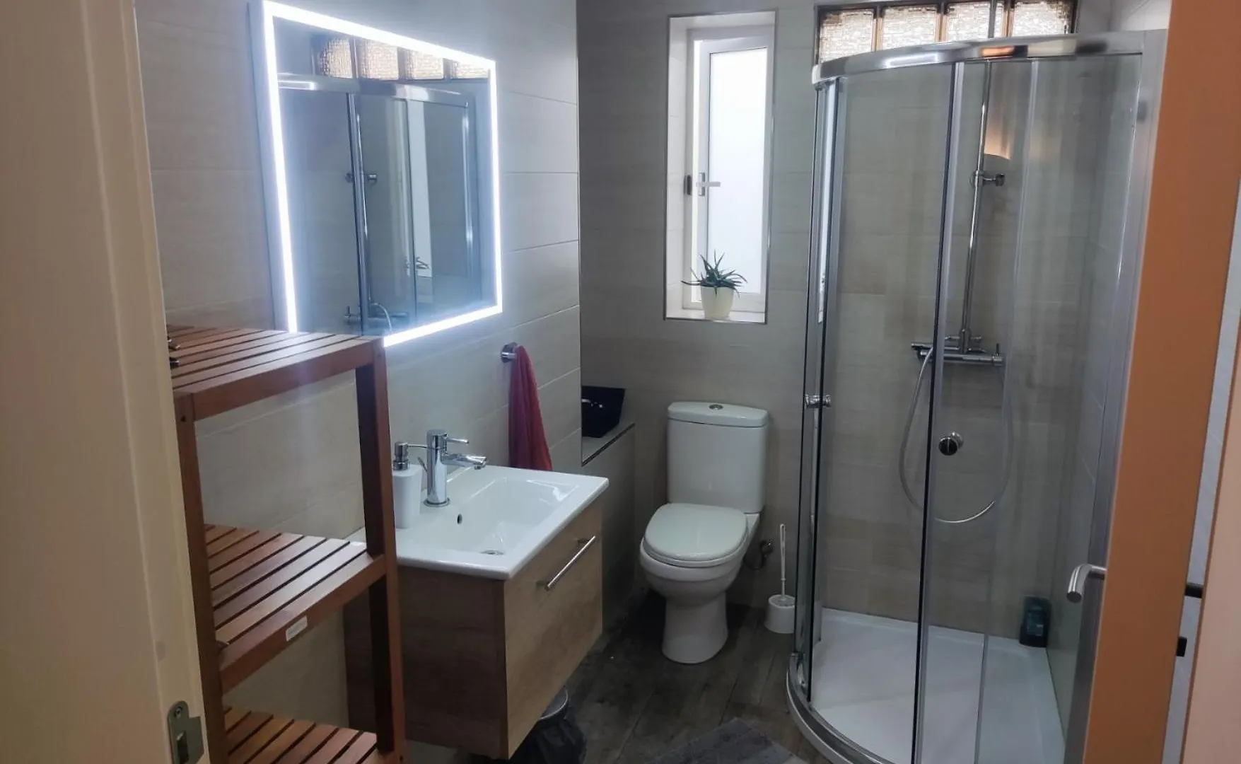 Double Bedroom In St Julians In Shared House San Giuliano Alloggio in famiglia